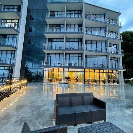 Hotel Biota クヴァリアティ エクステリア 写真